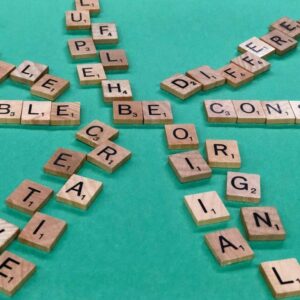 Jak Scrabble wspiera rozwój językowy dziecka
